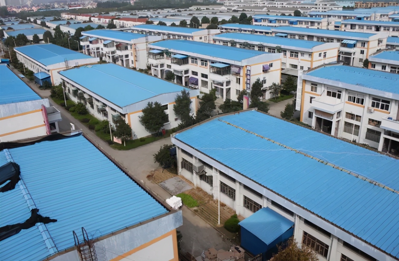 详细!金属压型钢板屋面防水修缮的4大方案