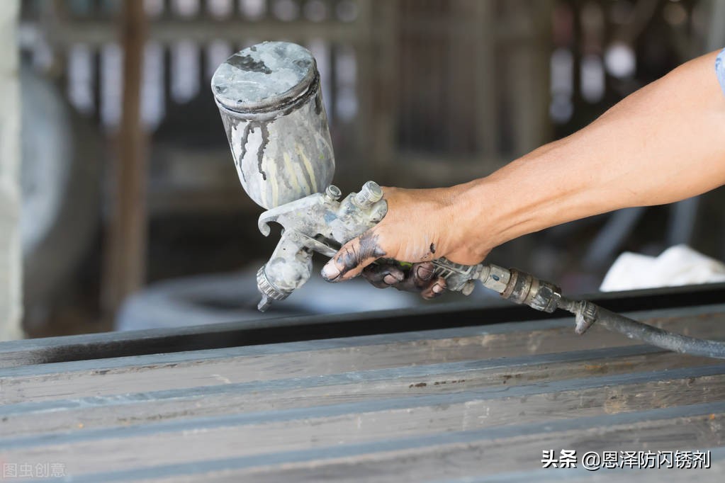 彩钢瓦翻新除锈不容易,专业除锈固锈剂一定要看一下